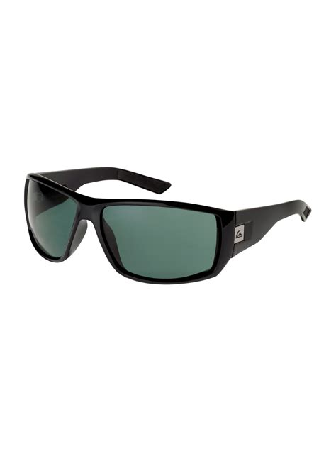 distortion free polarized sunglass lenses.